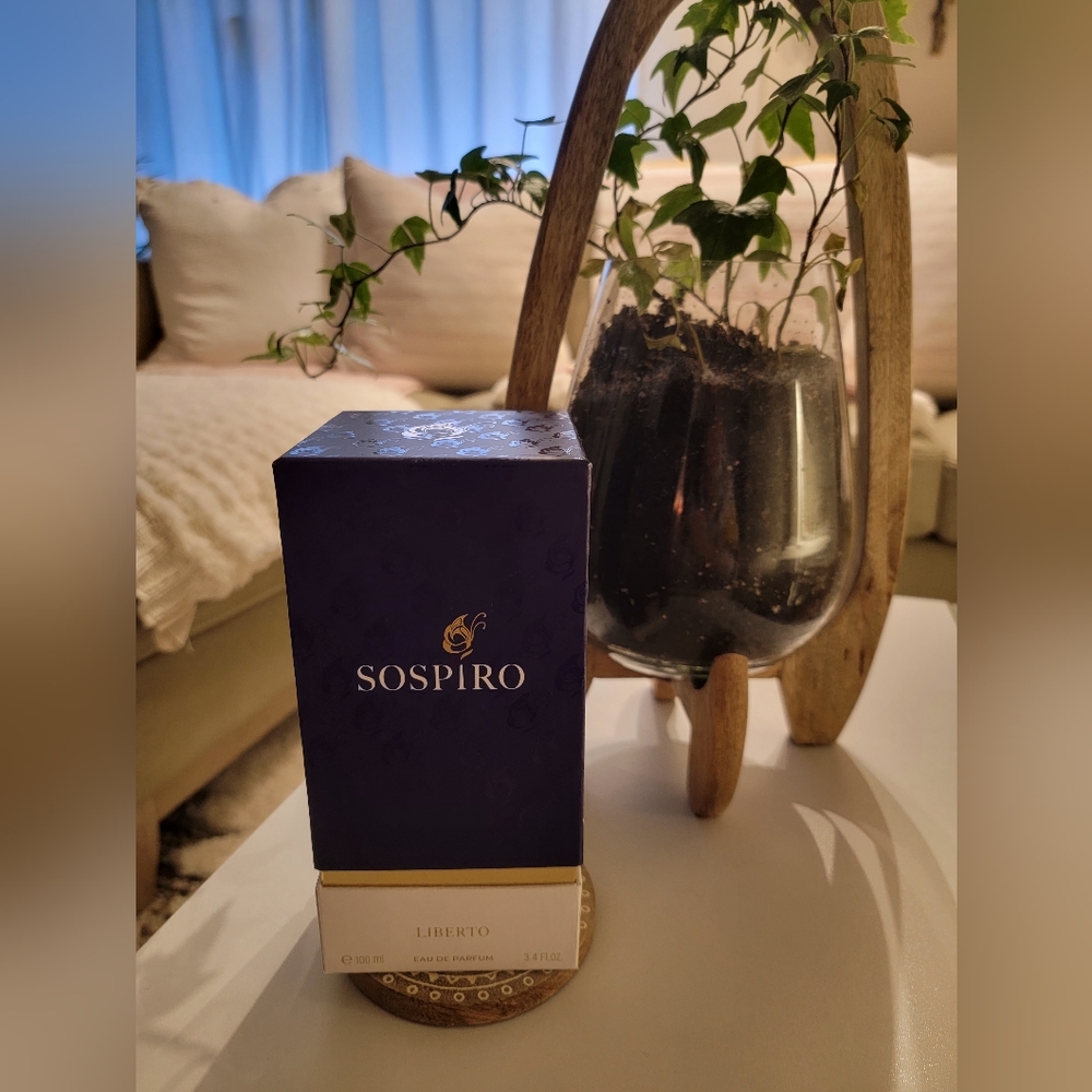 SOSPIRO LIBERTO PARFUM 3.4FL. OZ  NWT
